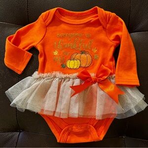 ‼️‼️‼️SOLD‼️‼️‼️Baby newborn onesies ready for thanksgiving